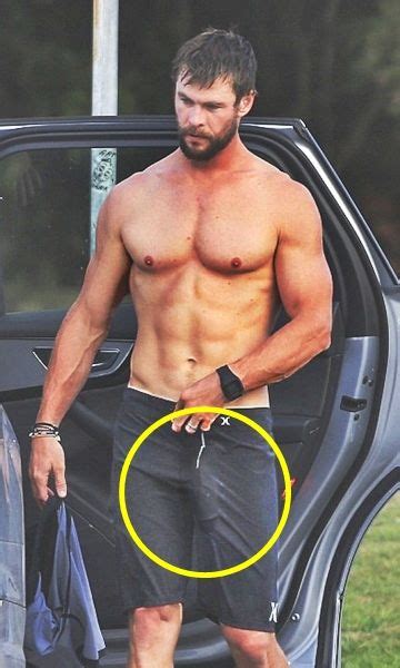 These Are the Male Celeb Nudes the Web Has Been Searching。